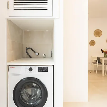 Апартаменты Vv Triana Toscal 1